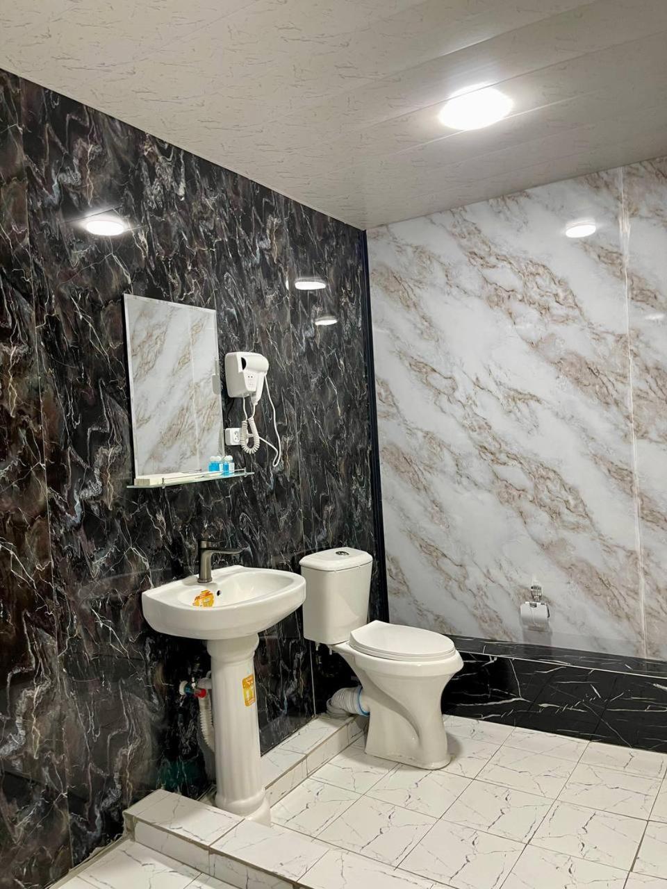 טשקנט Amor Fati Hotel Toshkent מראה חיצוני תמונה